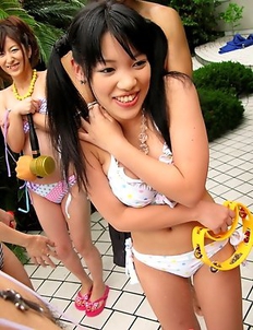Really sexy Japanese pool party